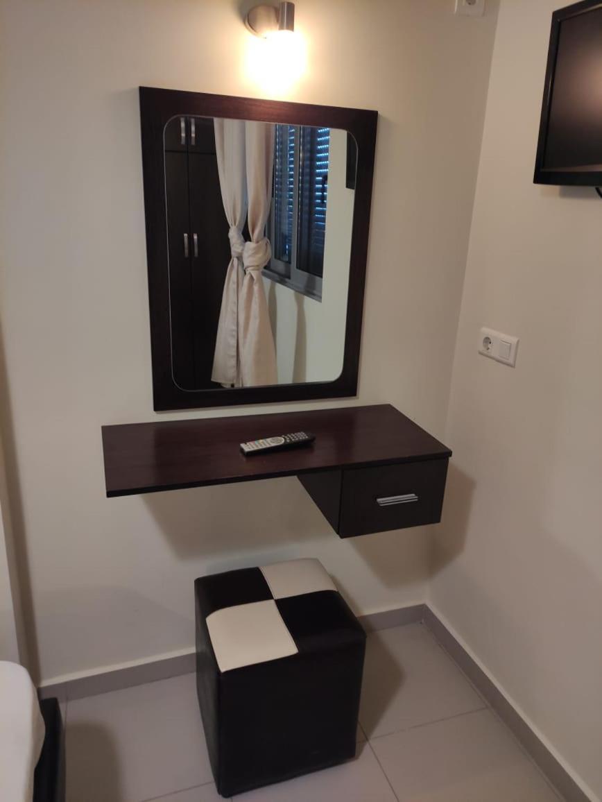 Adam Apartments Saranda Dış mekan fotoğraf