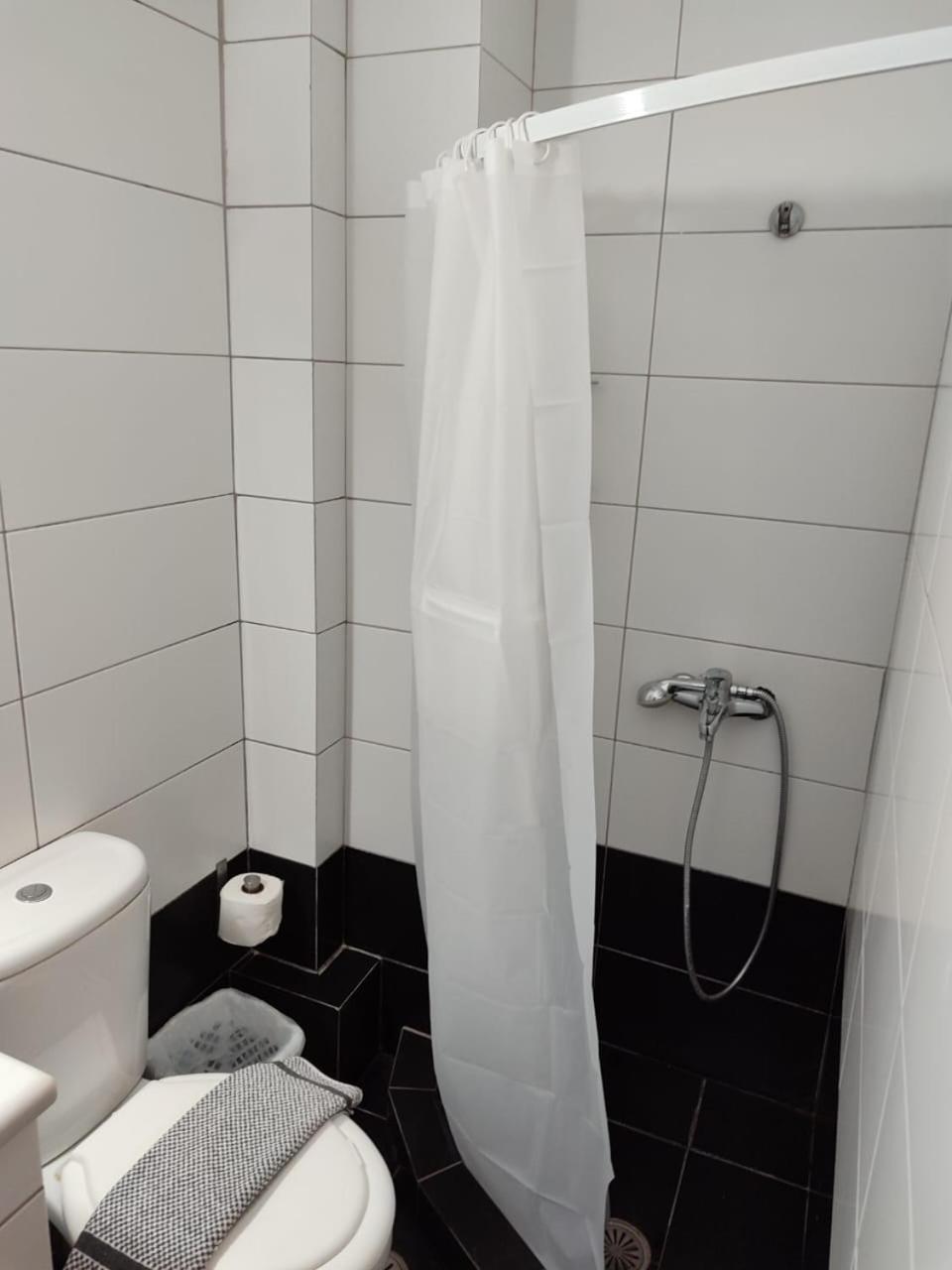 Adam Apartments Saranda Dış mekan fotoğraf